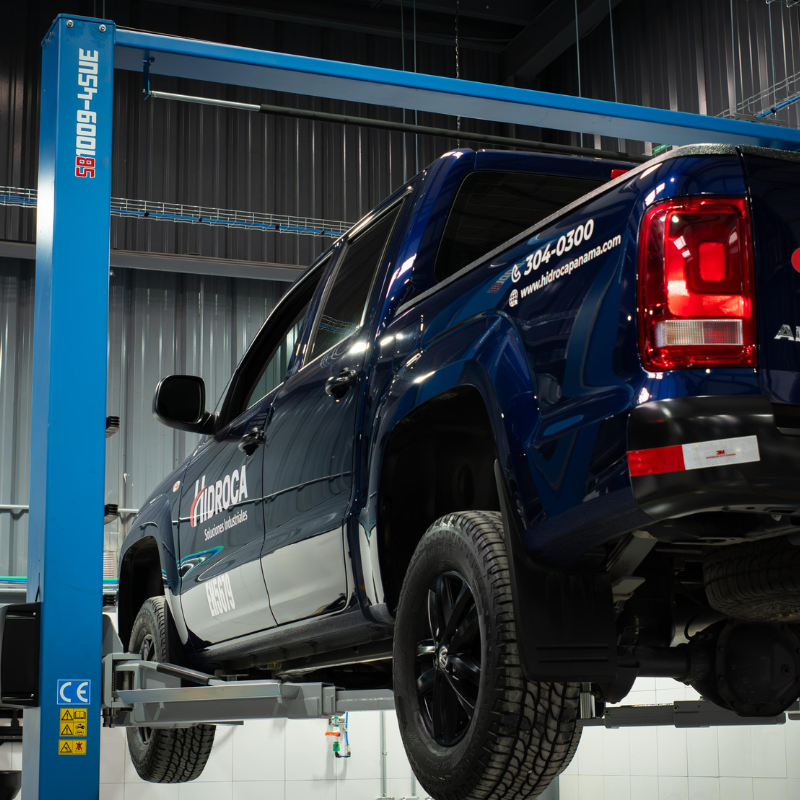 ELEVADOR DE 2 POSTES CON CONEXIÓN SUPERIOR DE 4500 Kg