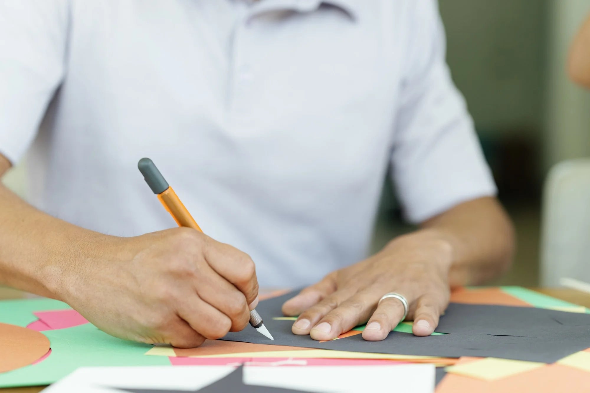 CUCHILLA LAPIZ ARTESANAL CON GUARDA DE SEGURIDAD SLICE