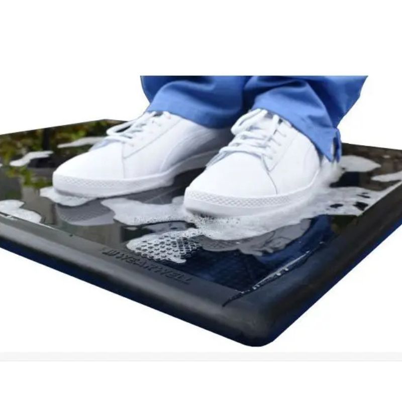 TAPETE SANITIZANTE DE TAMAÑO ESTANDAR C/BORDE DE 2-1/2 NEGRO DE 24 X 32