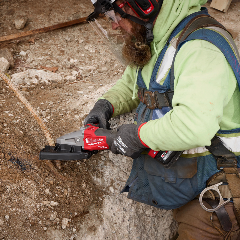 CORTADORA INALAMBRICA DE VARILLA CORRUGADA M18 FUEL™ #10 (1-1/4")