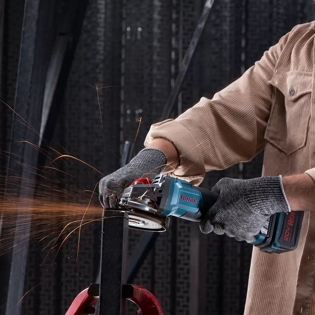 ESMERIL INALAMBRICO DE 4-1/2"  EN KIT