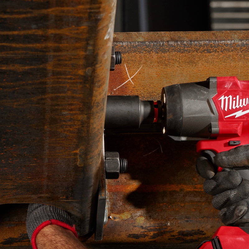 LLAVE DE IMPACTO DE 1/2"M18 FUEL DE ALTO TORQUE C/ ANILLO DE FRICCION (HERRAMIENTA SOLA)