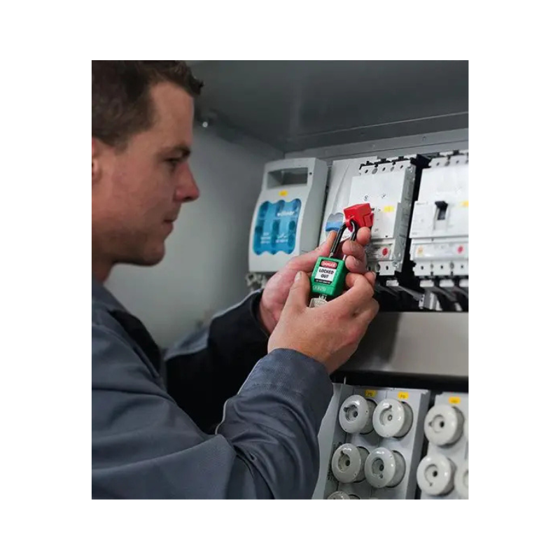 DISPOSITIVO DE BLOQUEO PARA DISYUNTORES DE UN SOLO POLO