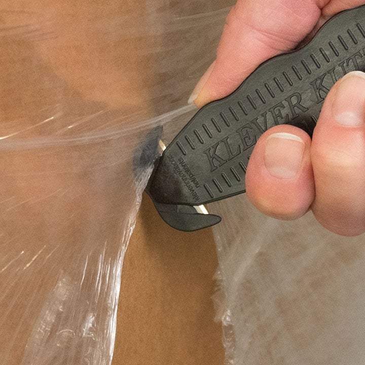 CUCHILLA DE SEGURIDAD DE HOJA OCULTA ECO NEGRA KLEVER