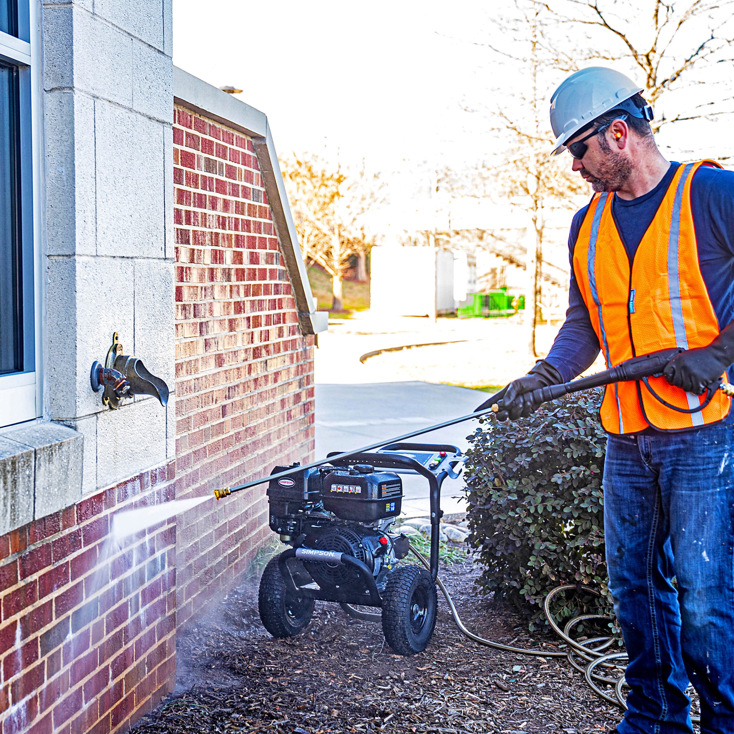 HIDROLAVADORA A GASOLINA DE 4400 PSI