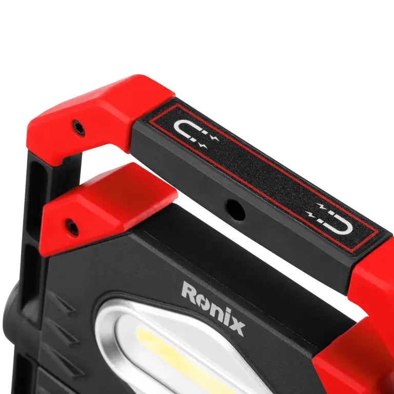 LAMPARA LED (FLOOD) MAGNETICA RECARGABLE PROFESIONAL DE 2000 LUMENS
