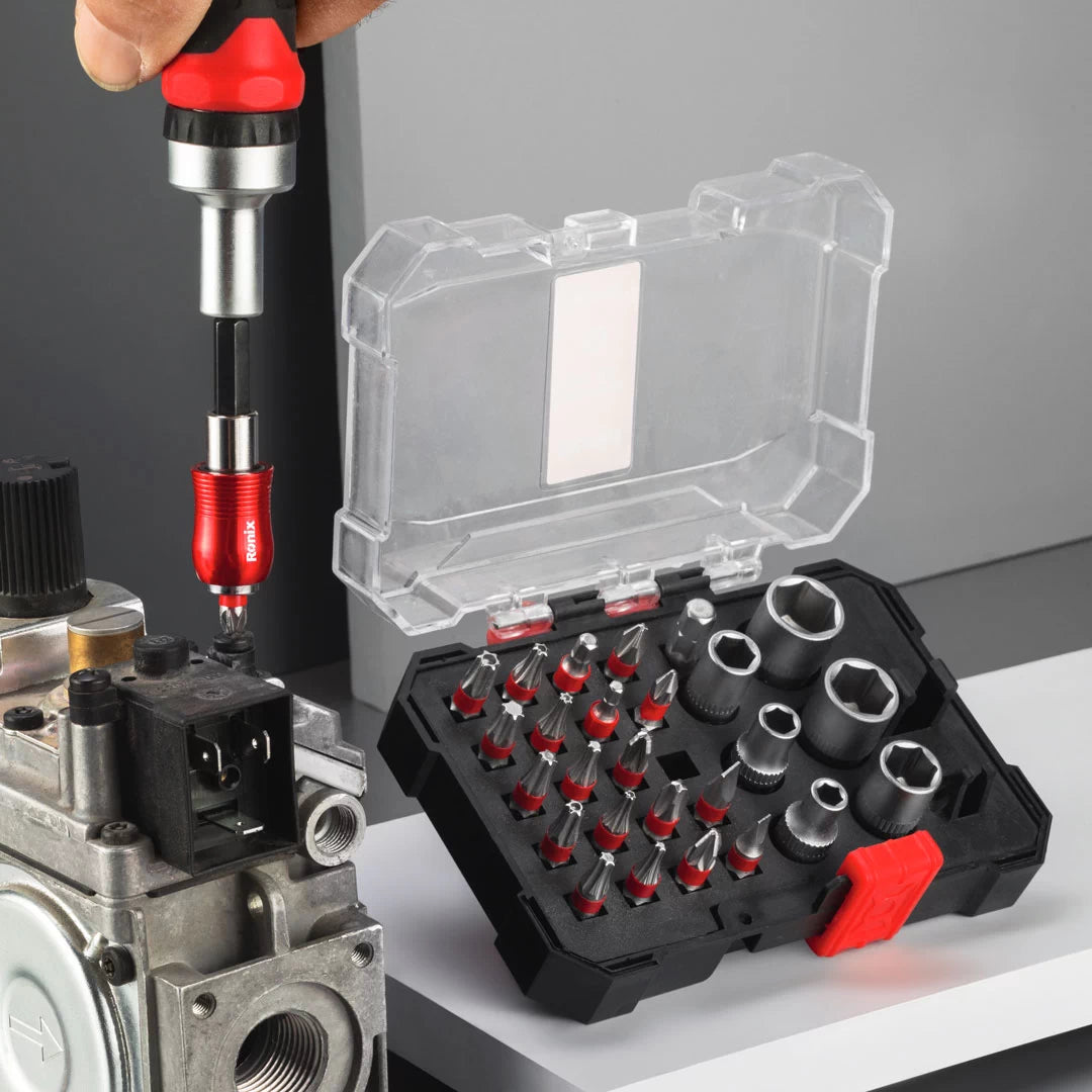 JUEGO DE PUNTAS DE DESTORNILLADOR Y SOCKETS (29 PIEZAS)