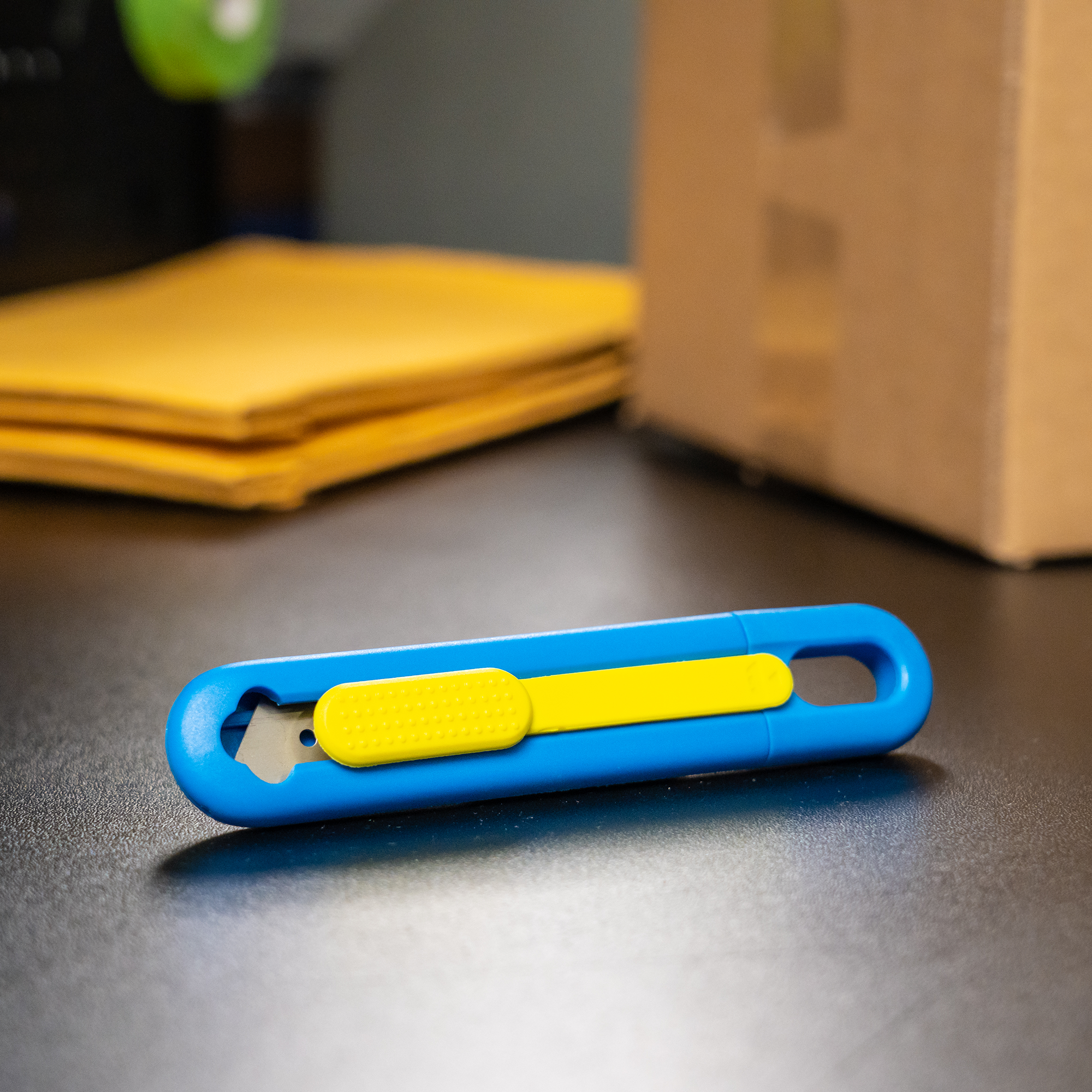CUCHILLA DE SEGURIDAD AUTORETRACTIL VOLO