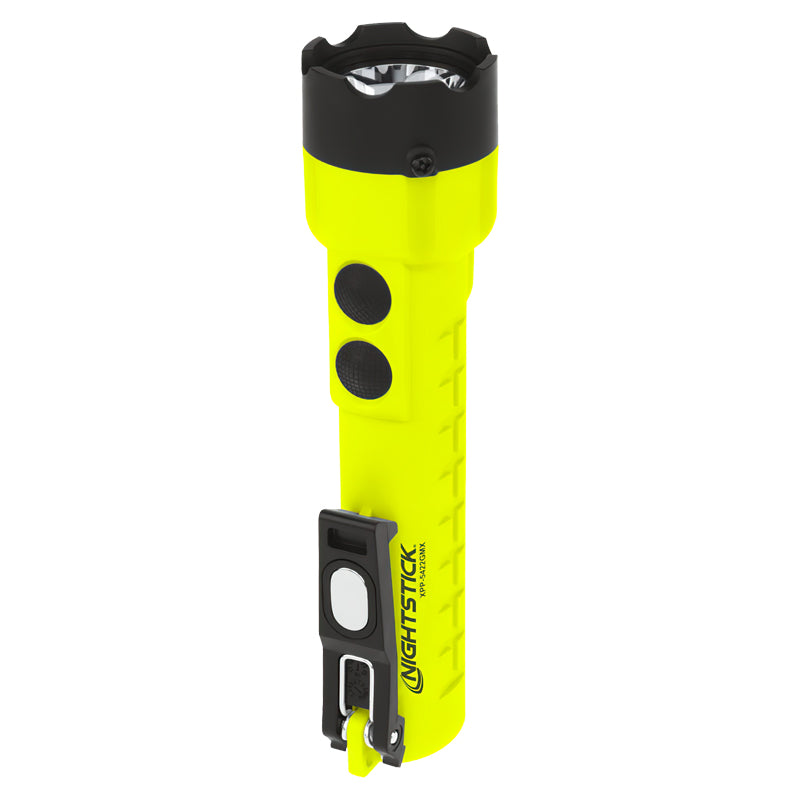 LINTERNA INTRINSICAMENTE SEGURA CON LUZ DUAL Y MAGNETO EN LA COLA - 235 LUMENS